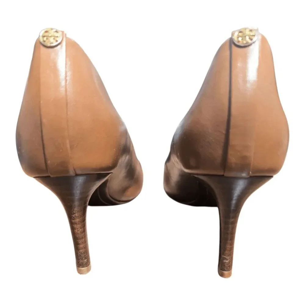 TORY BURCH Leah Brown Leather Pump Size 7.5M